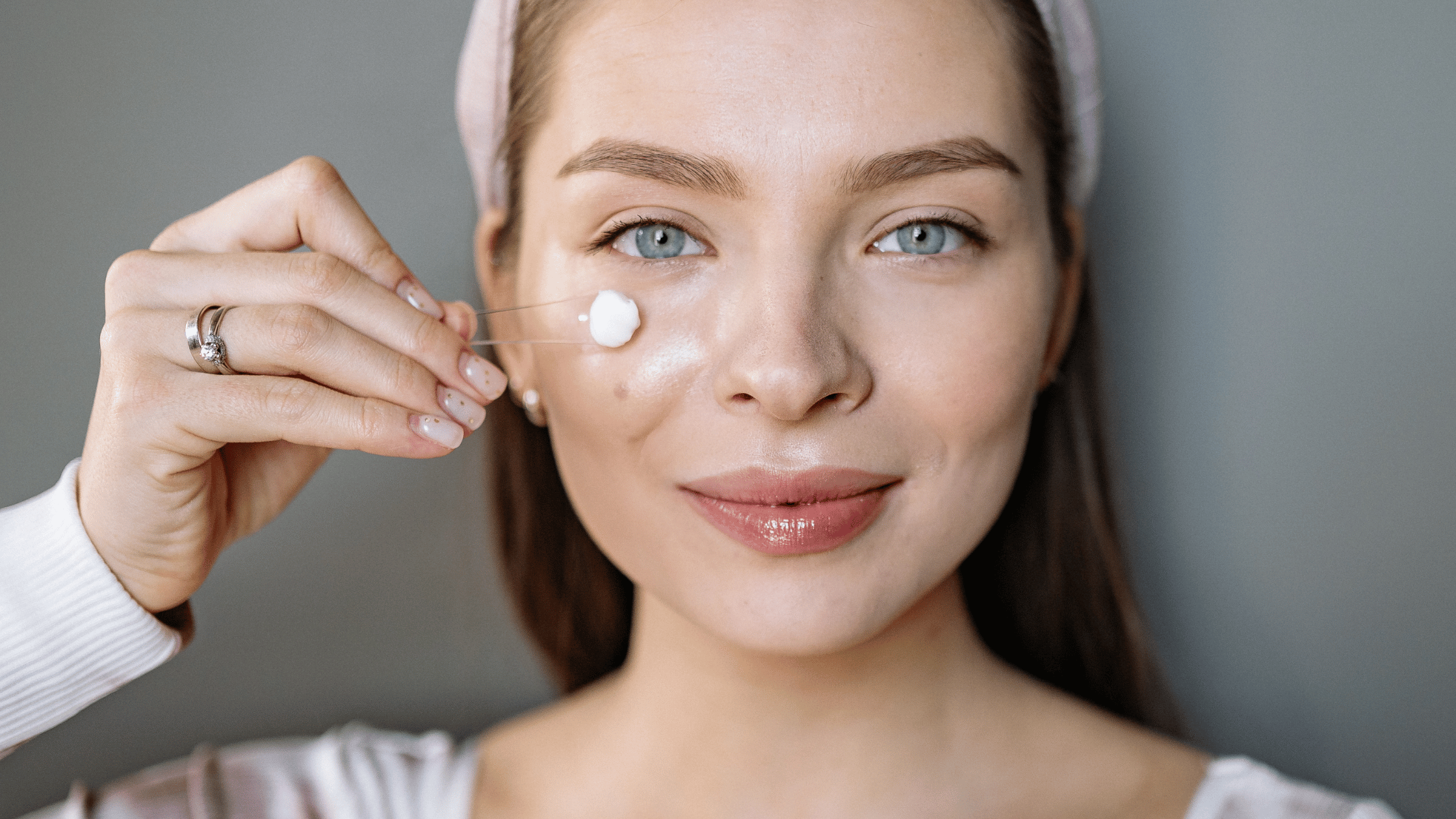 The Benefits of Hydroxytyrosol for the Skin: A Natural Antioxidant Powerhouse